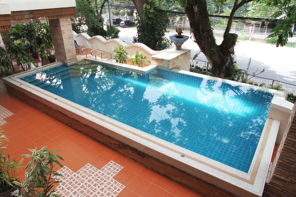 Aster Residence Чиангмай Экстерьер фото